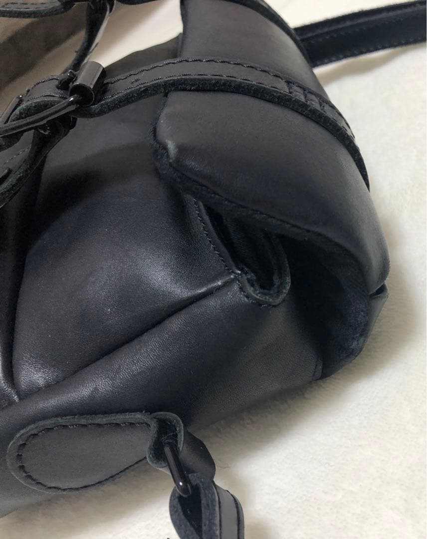 ドクターマーチン　7インチ サッチェル パデッド　ショルダーバッグ