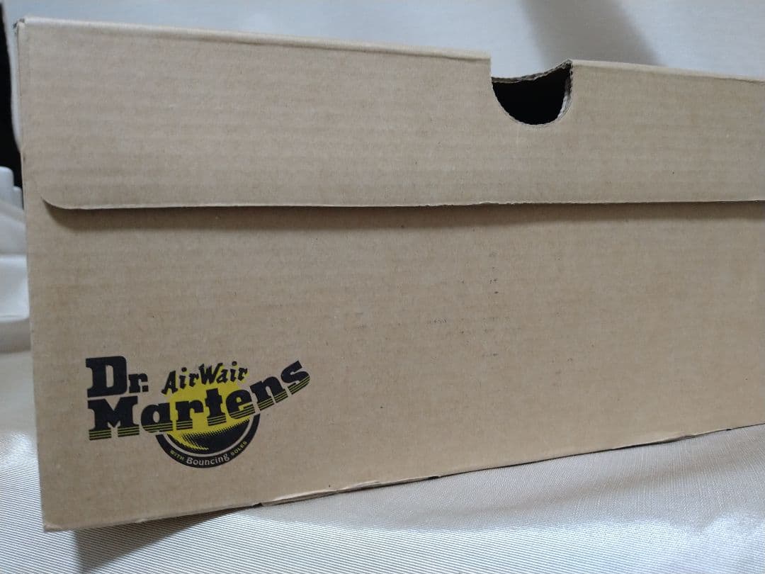 新品Dr. Martens ドクターマーチン kaherukun