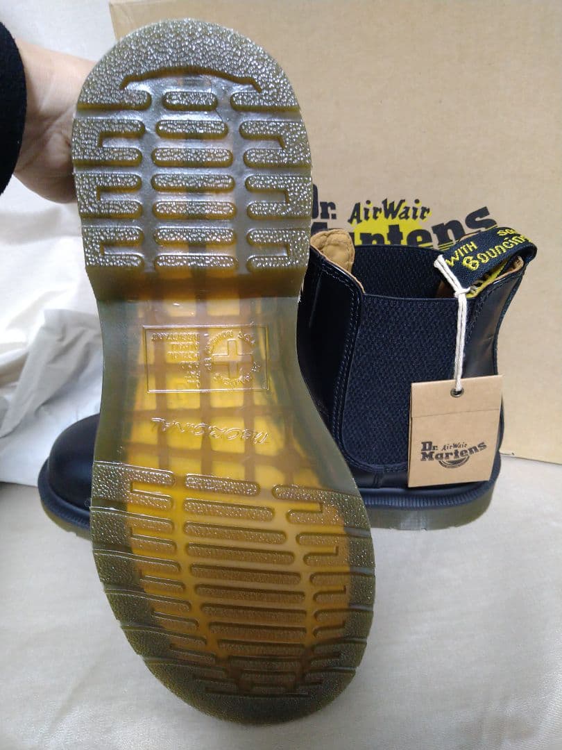 新品Dr. Martens ドクターマーチン kaherukun