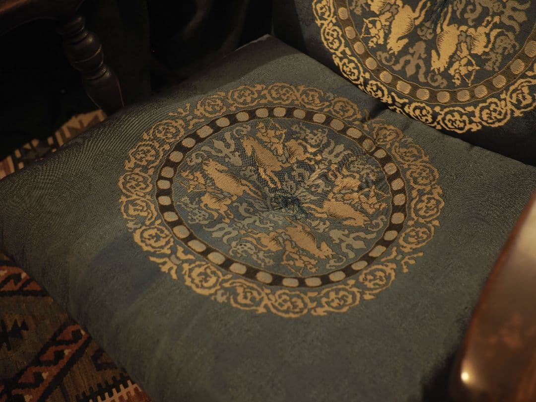 【値引中】“飛騨産業”キツツキアーム1pソファA