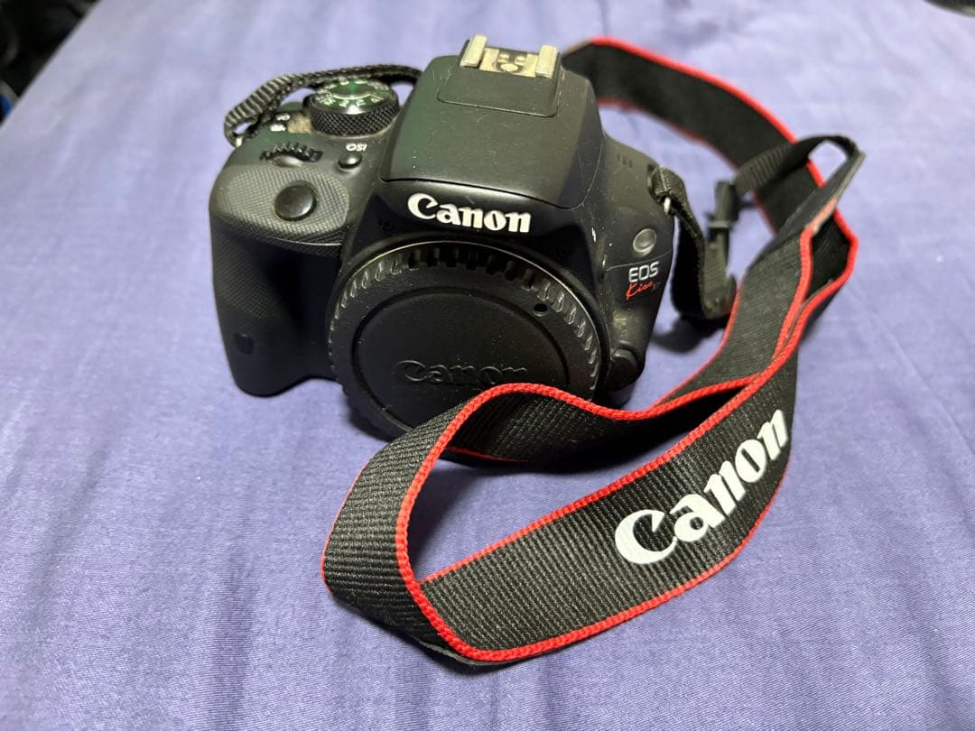 ❣️特別値下げ❣️動作確認済Canon EOS Kiss X7 ダブルズームキット