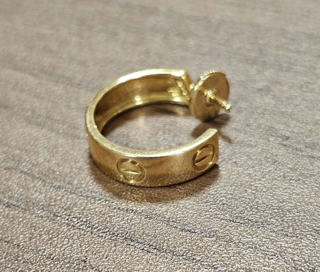 ま*も様 【お買い得】カルティエ YG ラブ フープ ピアス 片耳用 Carti