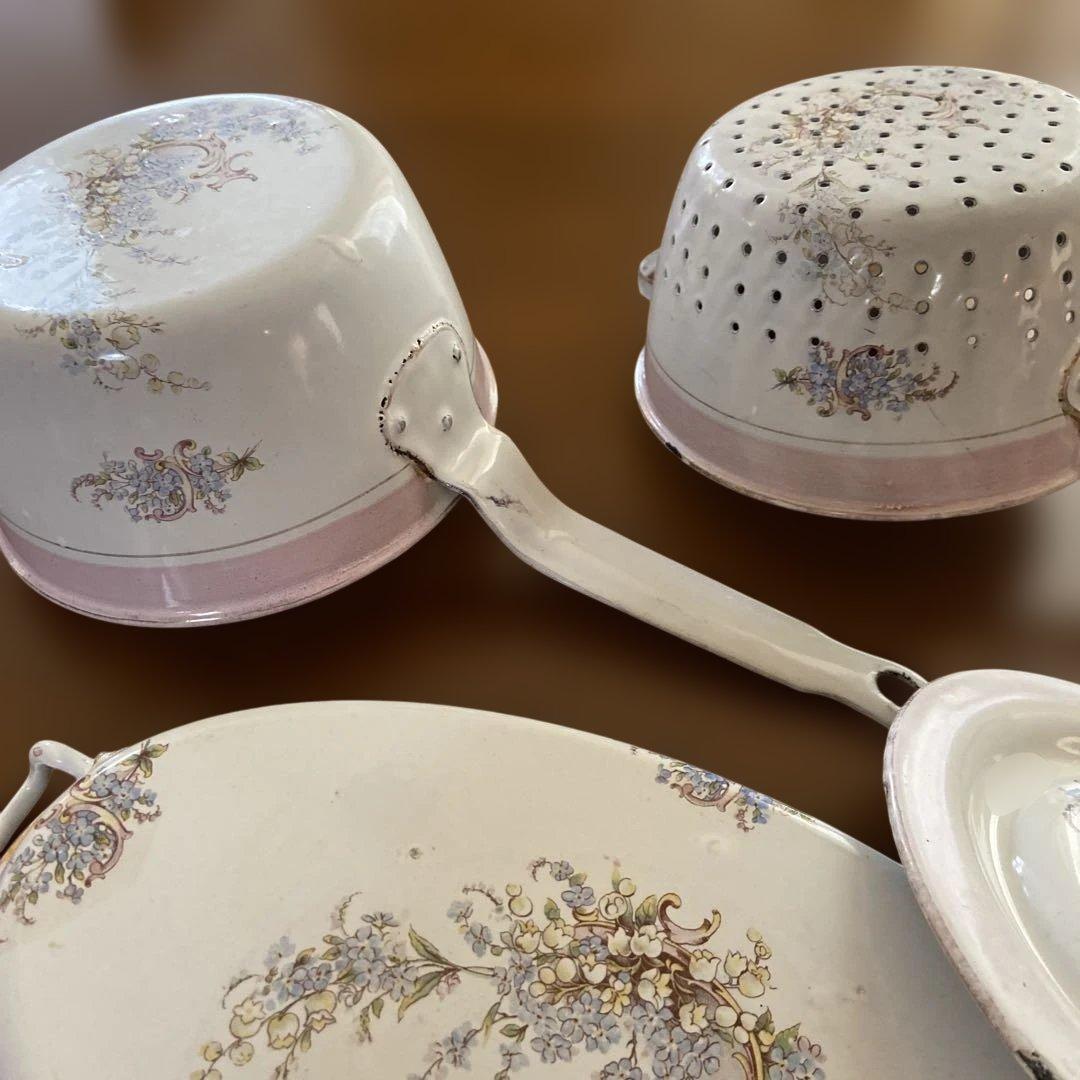 フランスアンティークホーロー