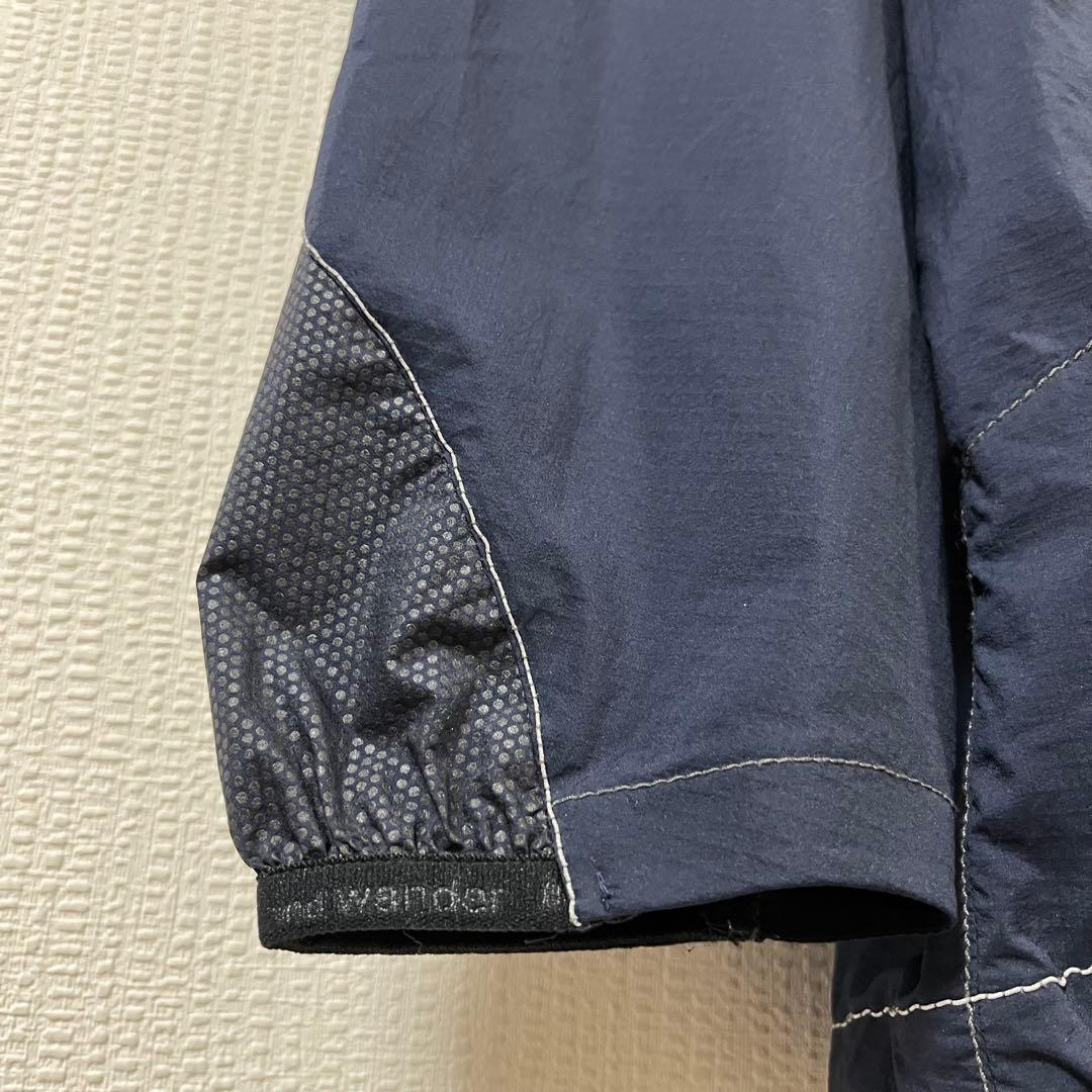 アンドワンダー　ハーフジップナイロンプルオーバージャケット　サイズ4　ネイビー