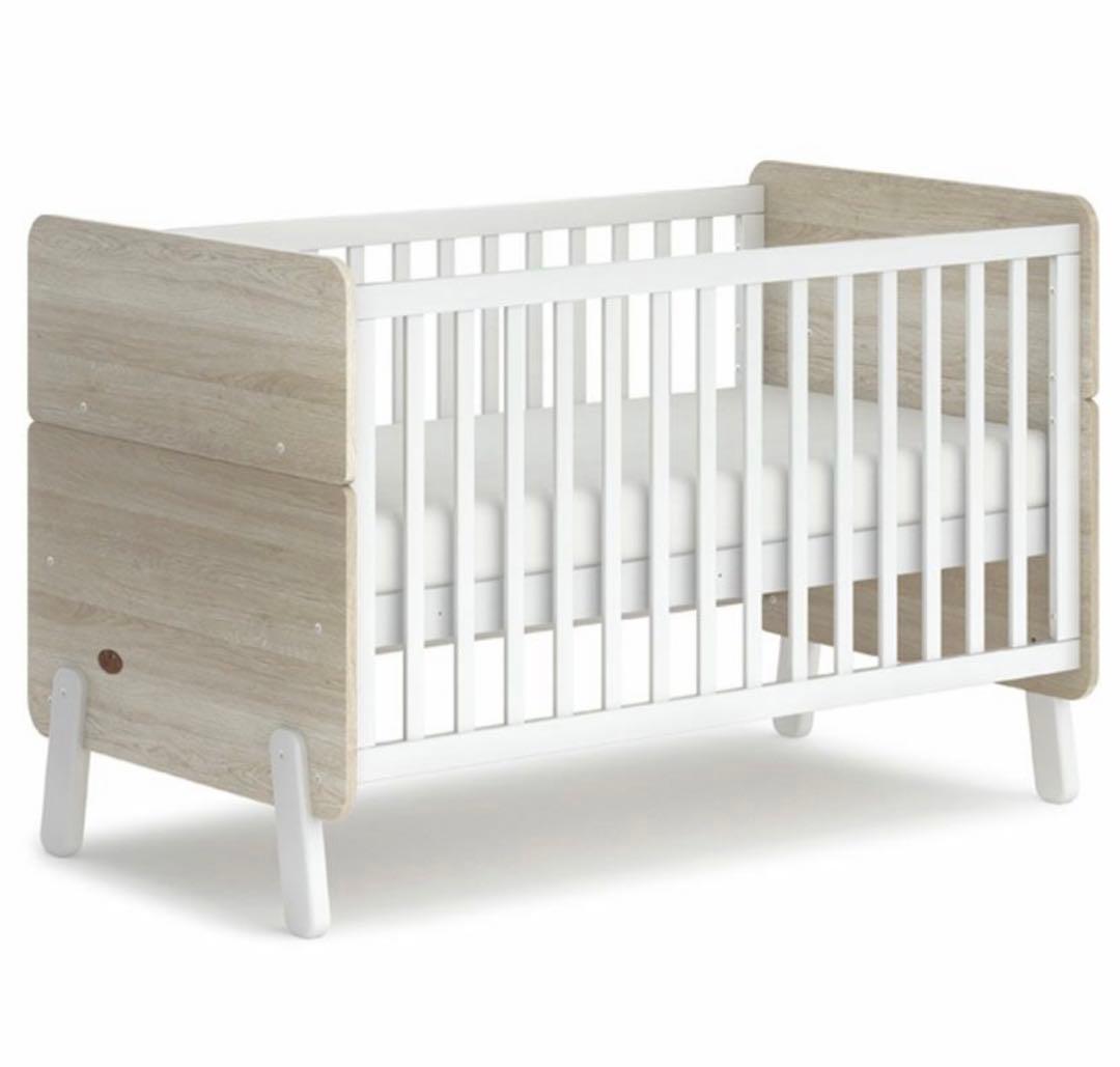 Boori(ブーリ)3in1ベビーベッド(専用マットレス付) (直接 引取 可)