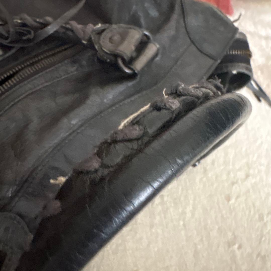 バレンシアガ ブラックレザー ハンドバッグ