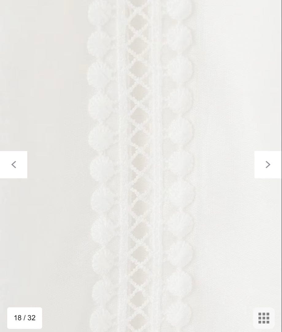 ハ*可様 新品グレースコンチネンタル　ヤシ柄カットワークトップ36フリーサイズ