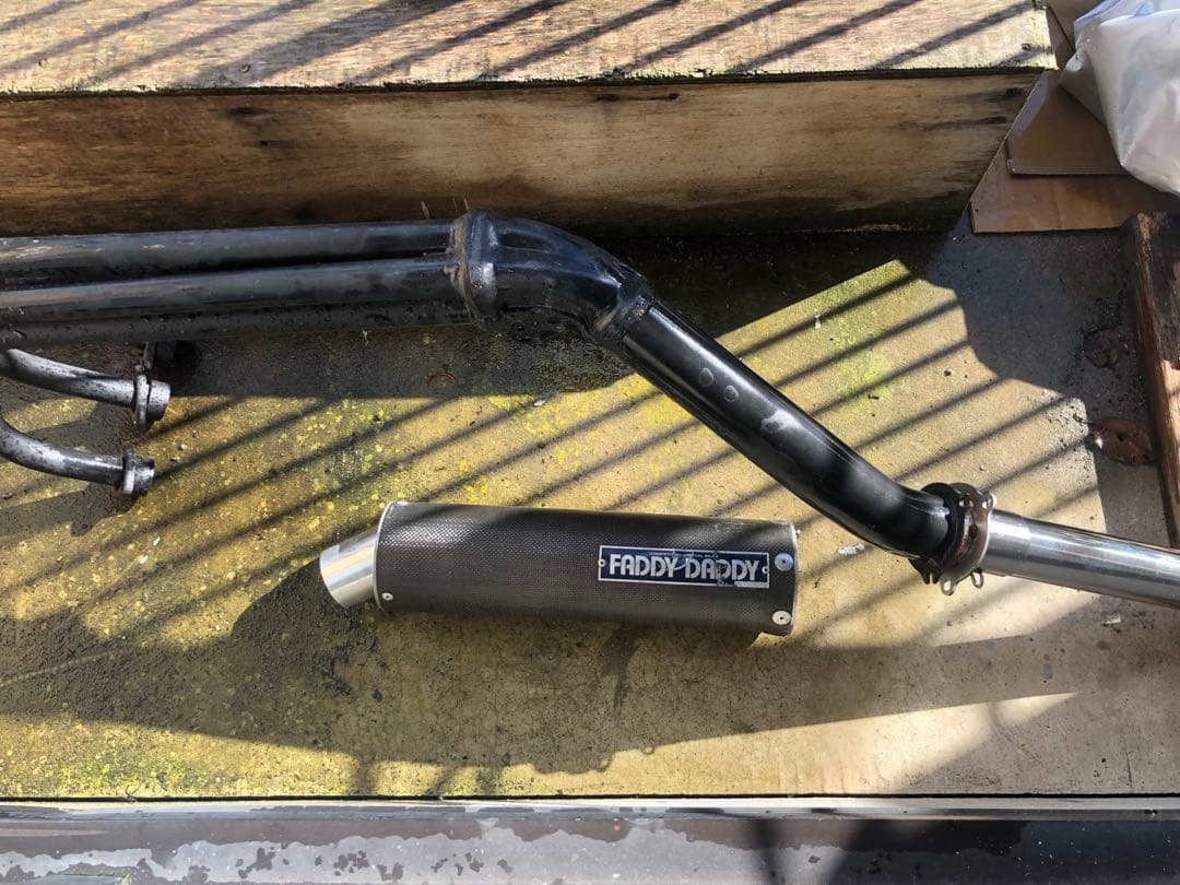 mc22 エキパイ faddydaddy マフラー