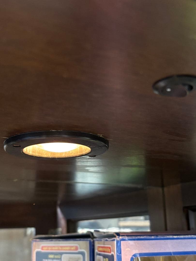 マルニ　飾り棚