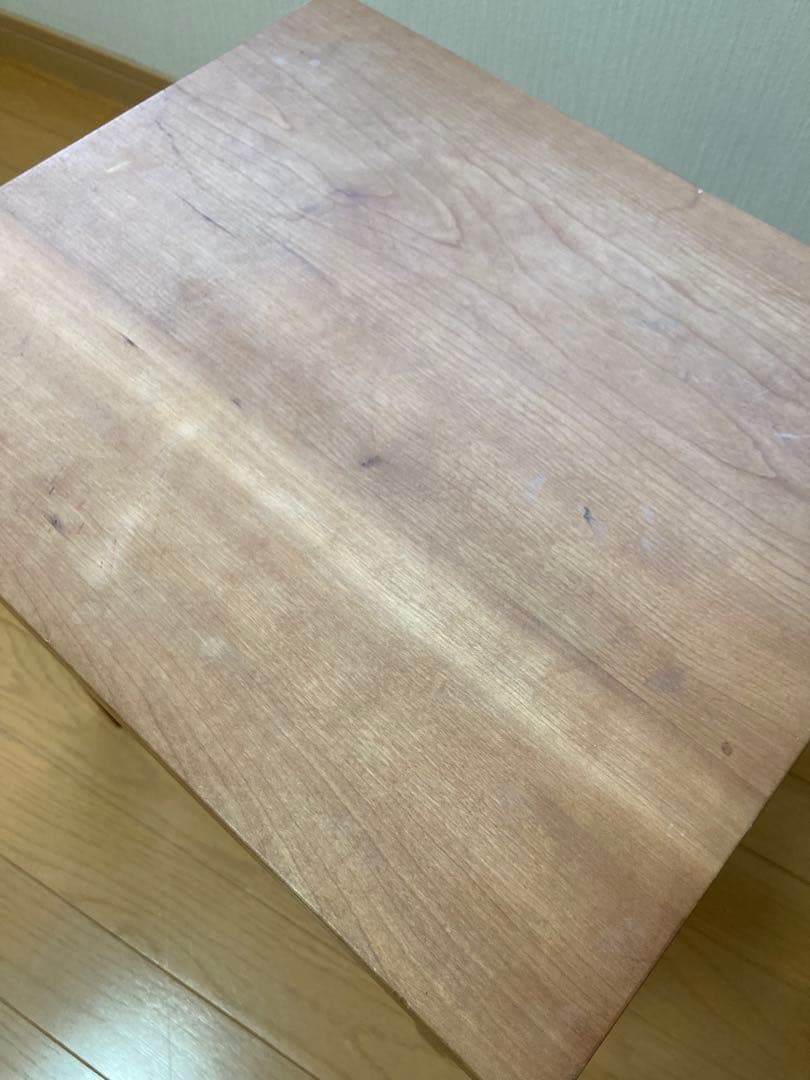 CHARDONNAY Pineau 椅子　スツール