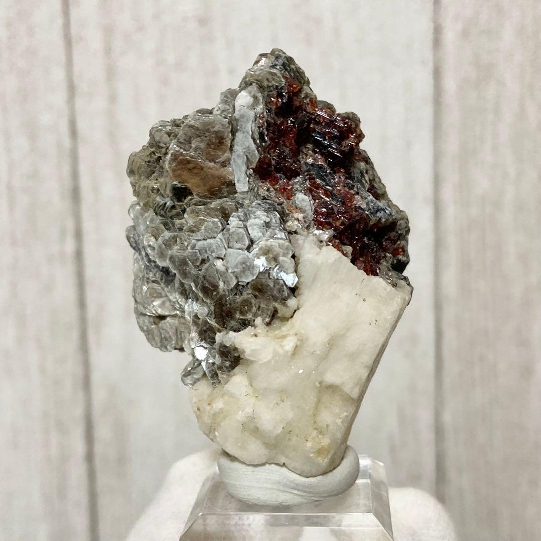 ガーネット　マイカ　アルバイト　ショール　鉱物標本　原石　天然石　ストーン