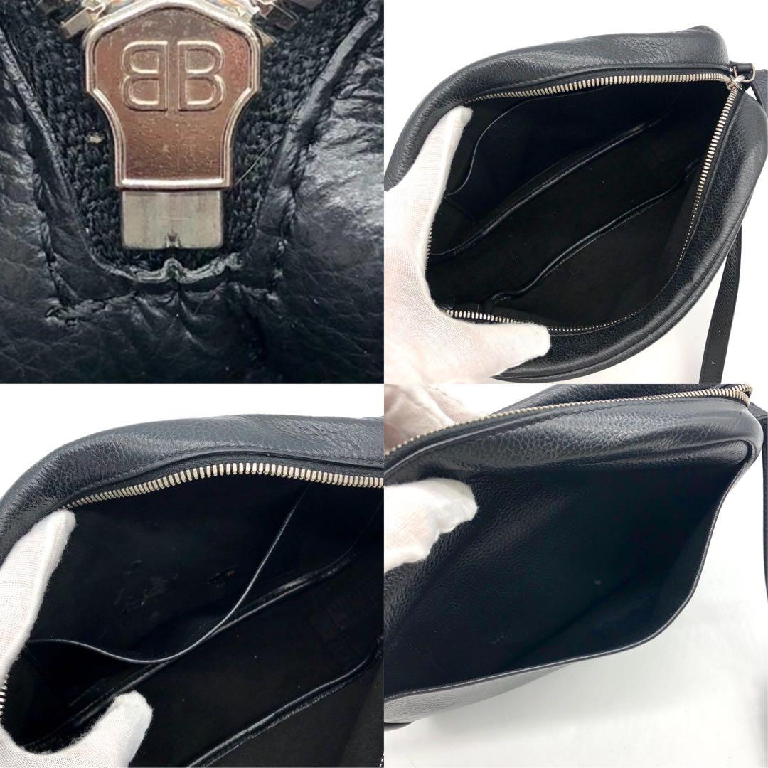 BALENCIAGA ショルダーバッグ　黒　レザー　エブリデイ　カメラバッグ