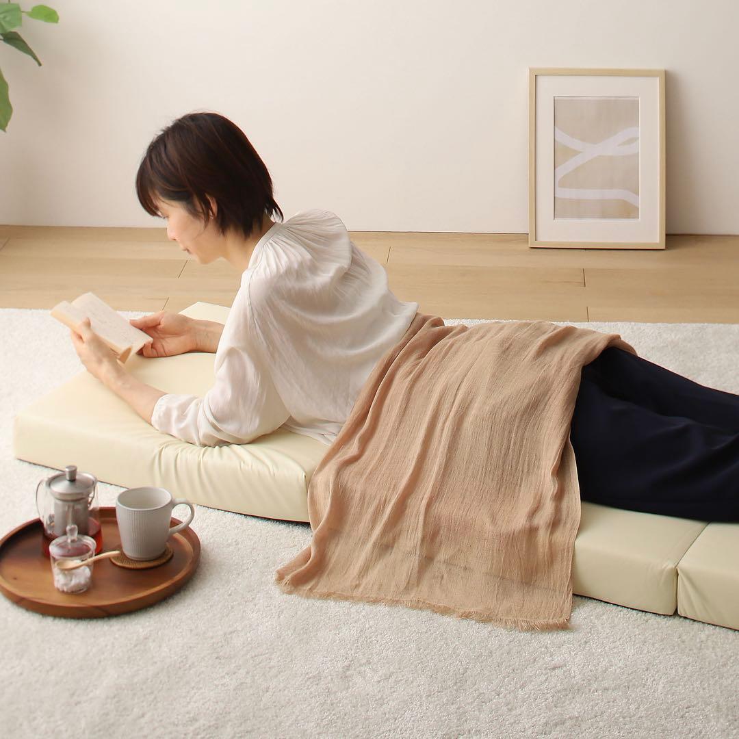 L 新品 クッションマット 180cm アイボリー フロアマット レザー 座布団