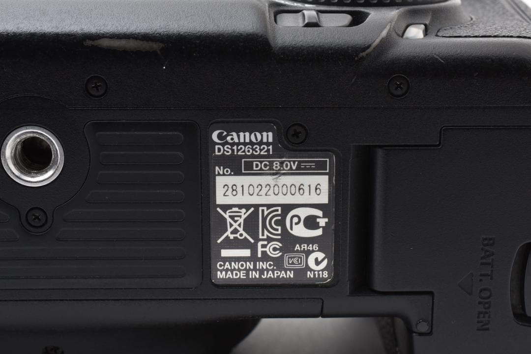 ショット数0回 Canon キヤノン EOS 5D Mark III ボディ