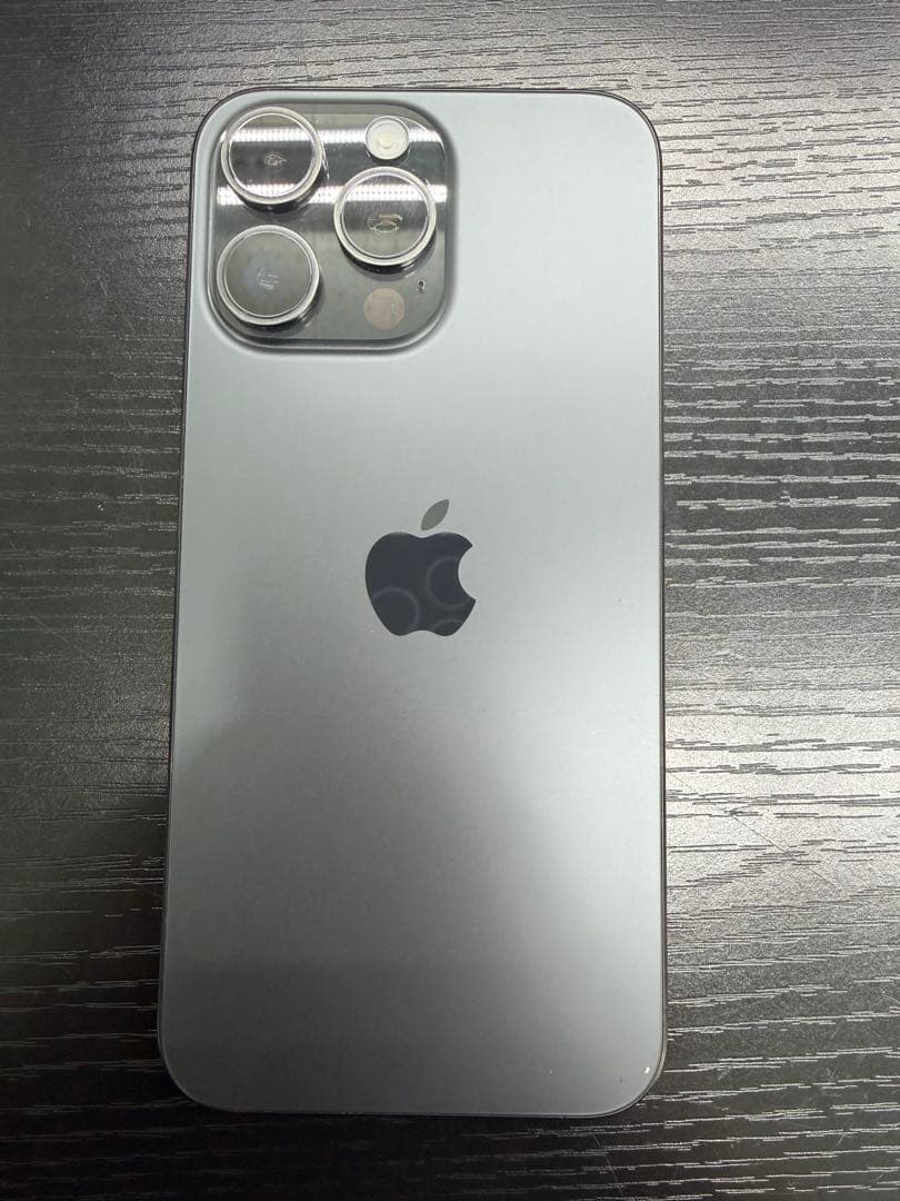 iPhone15 Pro Max 512GB ブラック　チタニウム