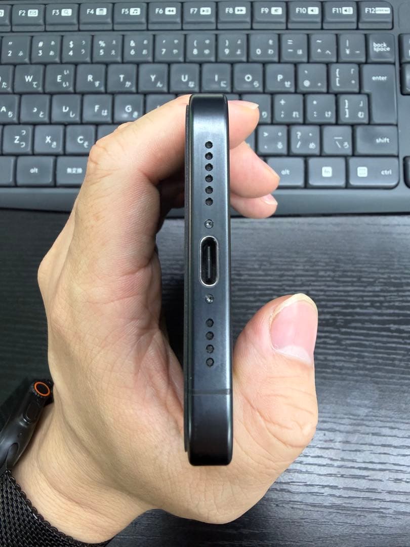 iPhone15 Pro Max 512GB ブラック　チタニウム