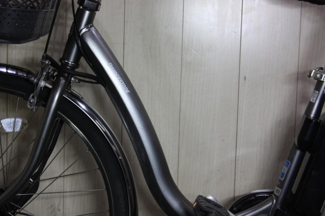 ブリヂストンフロンティア F6AB27 6AH 26型3段LED SILVER