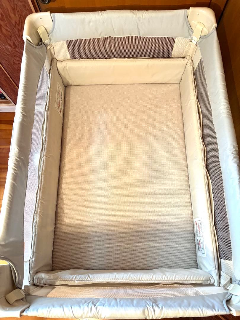 Aprica ベビーベッド ココネルエアー 折りたたみ収納可能