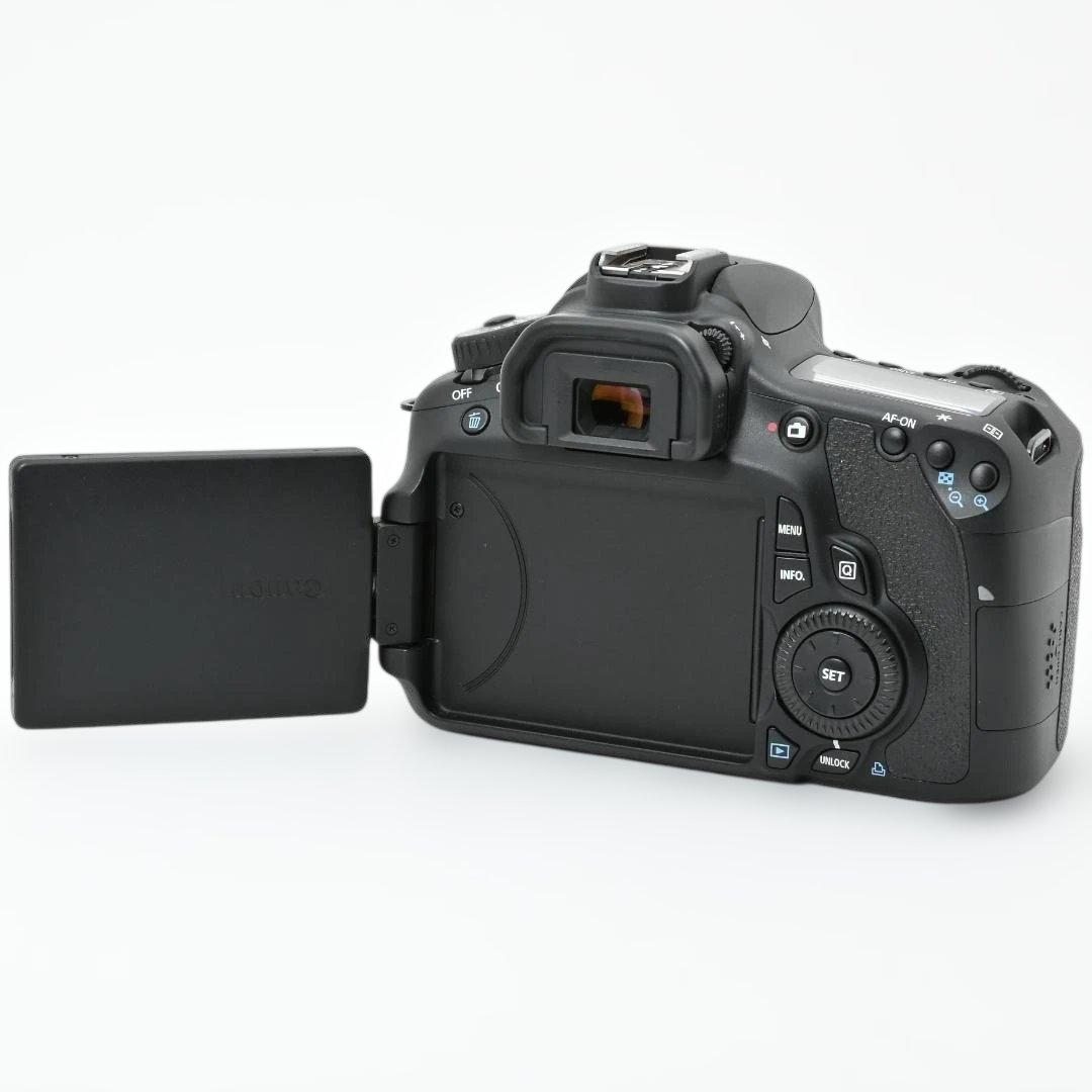 ほぼ新品 ショット数533回 Canon EOS 60D ボディ