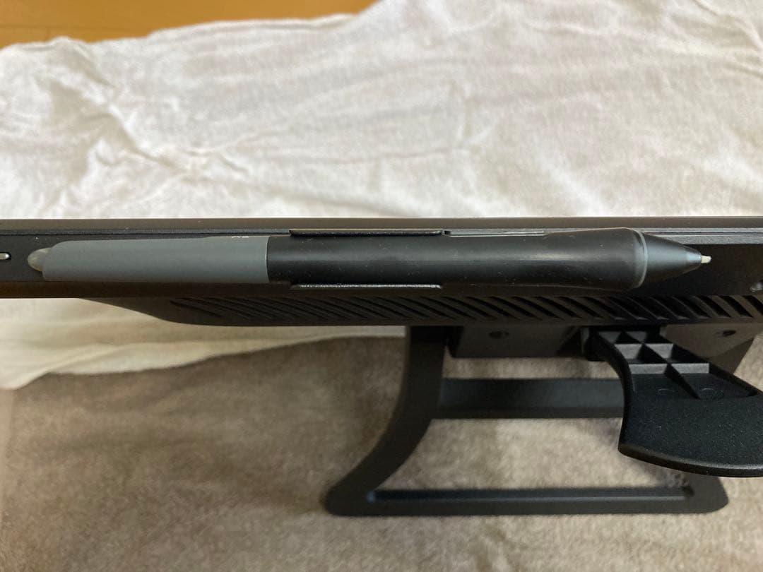 XPPen artist 22 plus 液晶タブレット