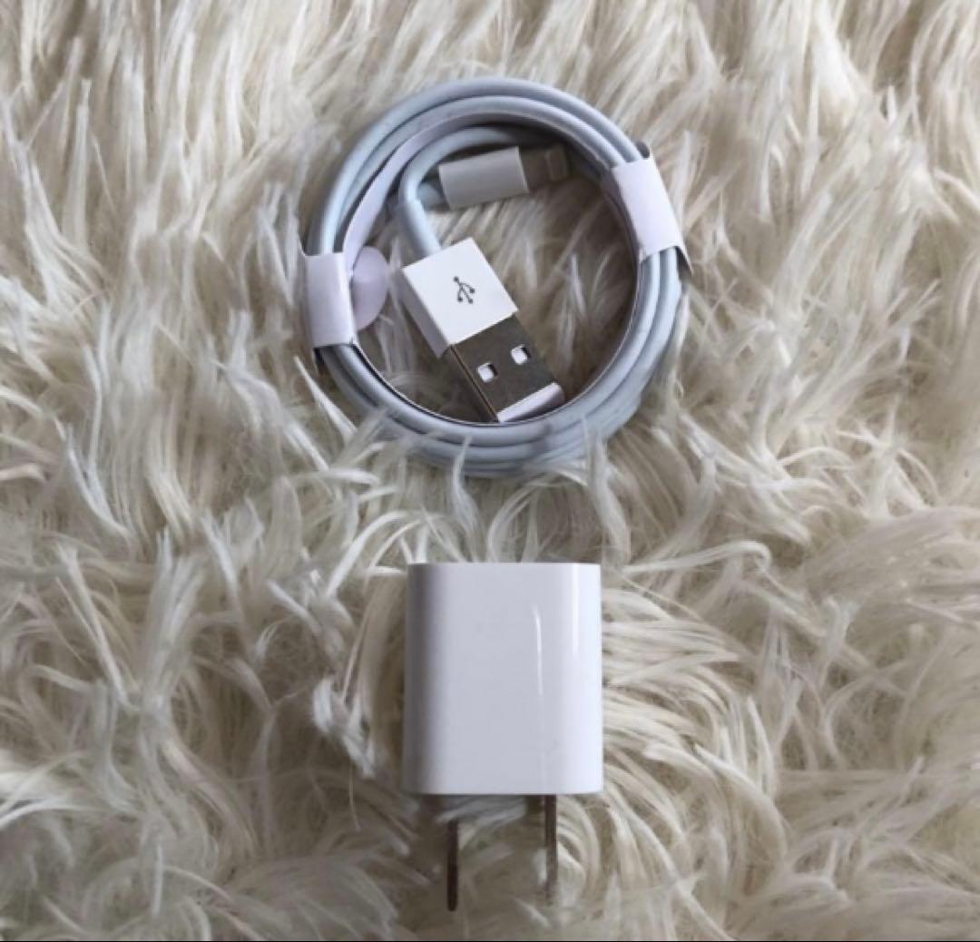 【完動品】iPad 第7世代 32GB SIMフリー 【すぐ発送】【付属品】