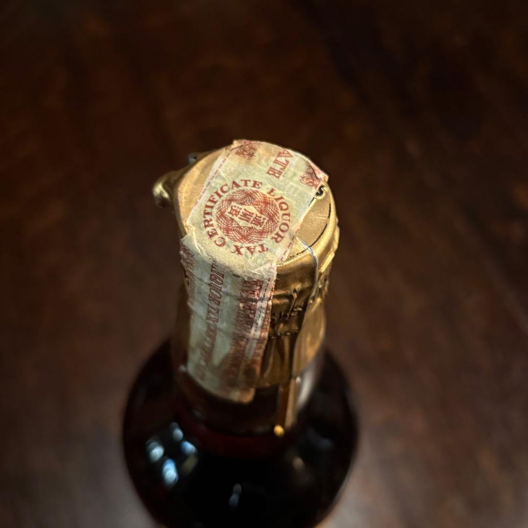 WHITE HORSE 1960年代 馬車引きラベル　2本セット