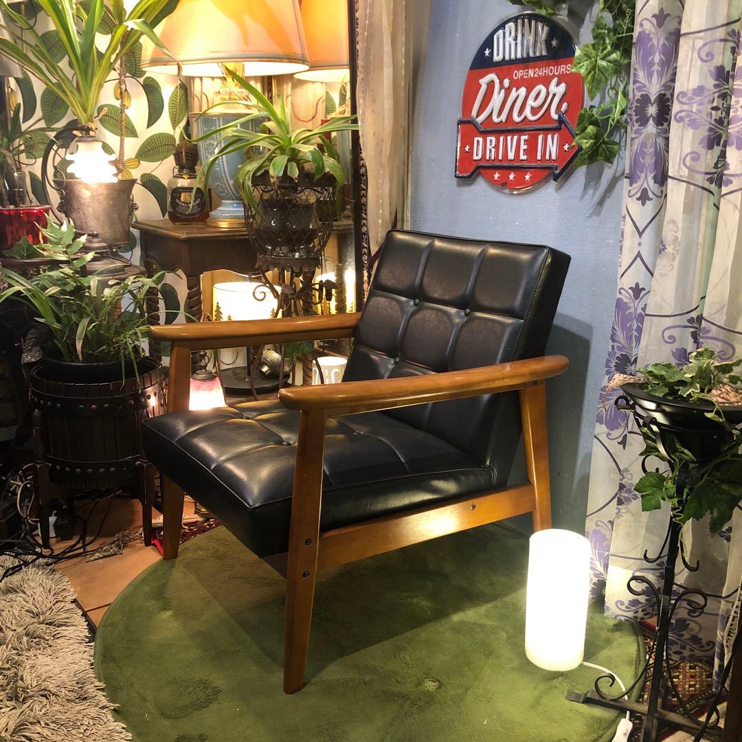 リ*中様 B class カリモク1シーター チェア　ソファー レトロ ブラック