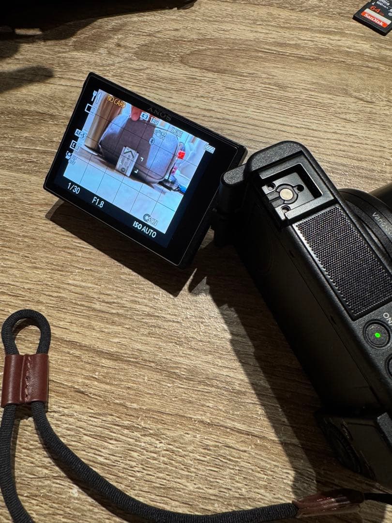 し*す様 美品　カメラ　SONY デジタルカメラ VLOGCAM ZV-1