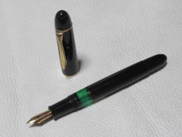 ◆美品 1950年代！ペリカン 黒軸 140 ペン先：EF 14C-585 中字