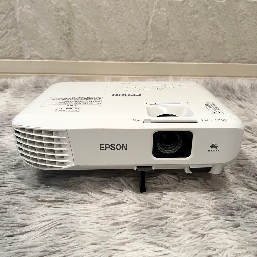 【極美品】EPSON エプソン プロジェクター EB-S05