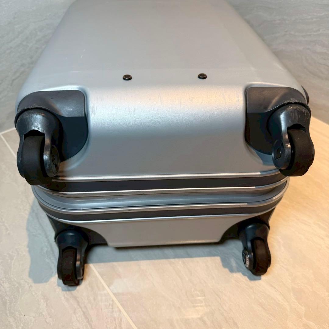 プロテカ　エキノックスライトU キャリーケース　シルバー　34L