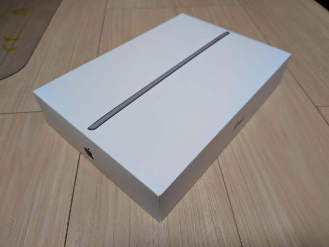 Apple iPad(第8世代) 10.2インチ スペースグレー