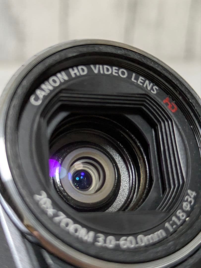Canon　iVIS HF R21