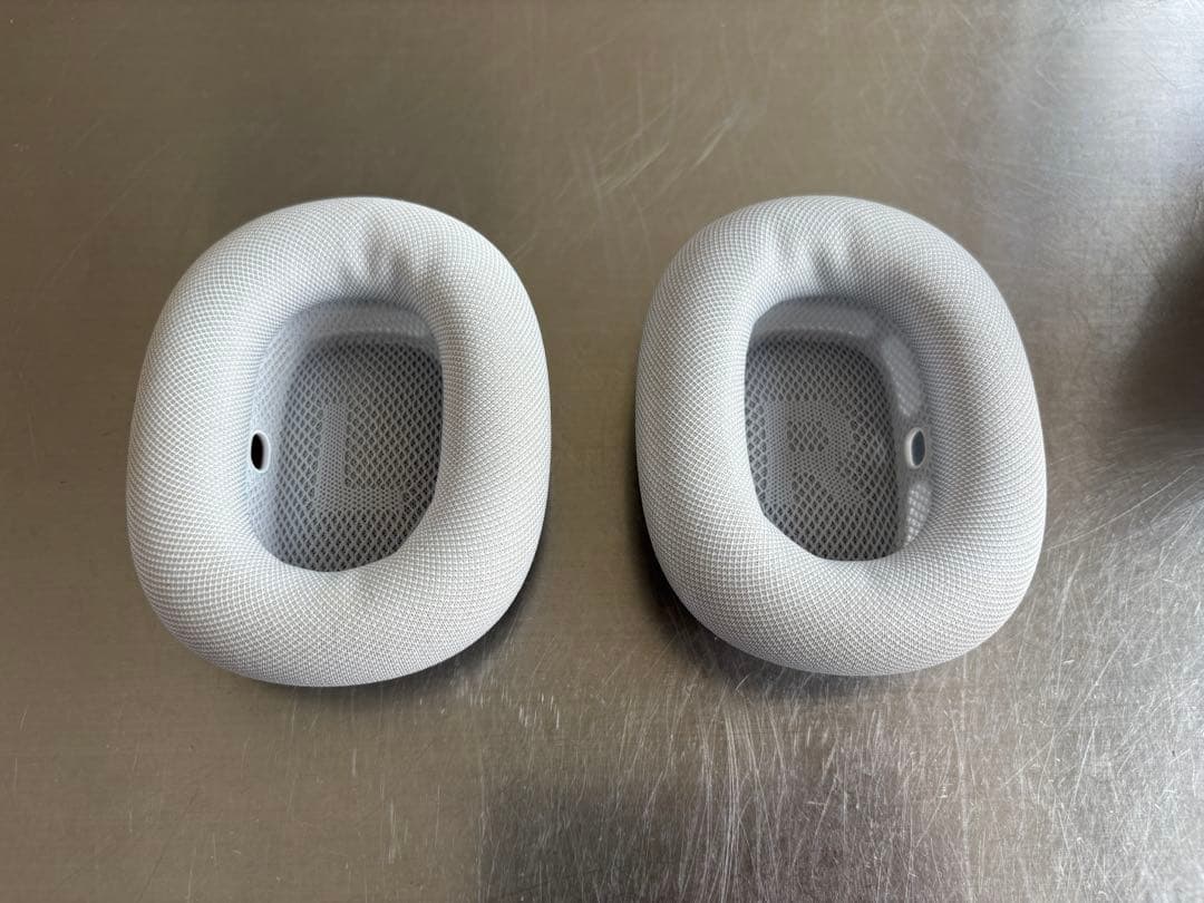 【コウモリ】AirPods Max シルバー