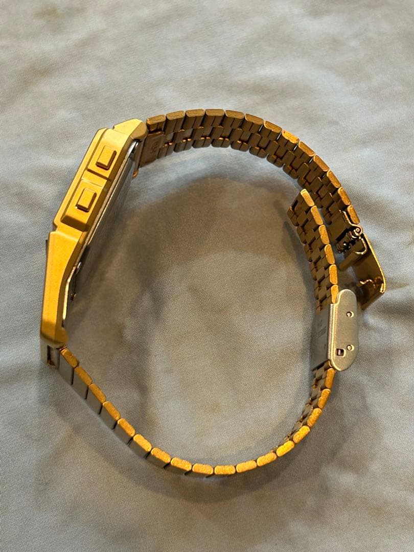 【極美品】カシオデータバンクCASIO DBC-611G-1DF デジタル腕時計