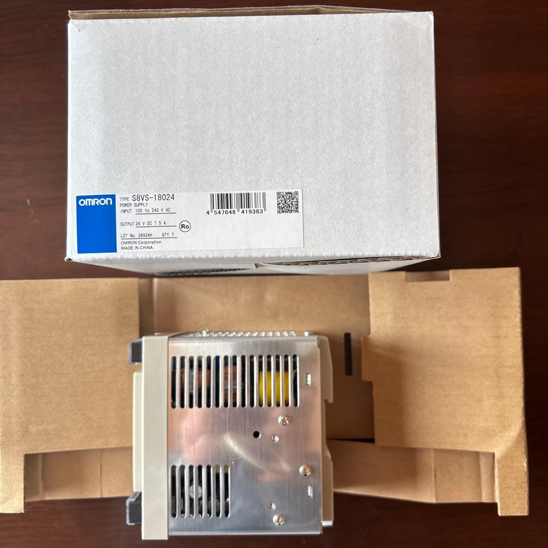 Omron S8VS-18024 電源ユニットオムロン