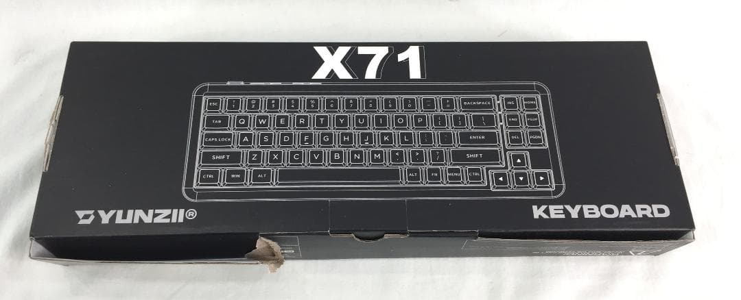 送料込み☆YUNZII☆X71☆メカニカルキーボード☆ワイヤレス☆透明/クリア☆