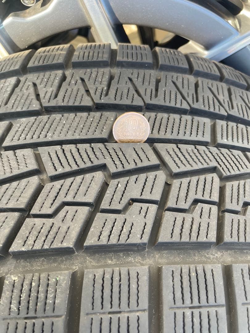 メルセデスベンツ・AMG ・E220d・スタッドレスタイヤ・発送たのメル便にて！