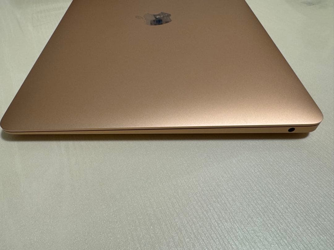 Apple MacBookAir 13インチ ゴールド　M1