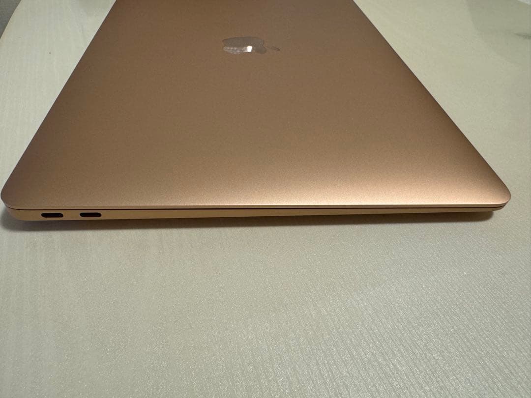 Apple MacBookAir 13インチ ゴールド　M1