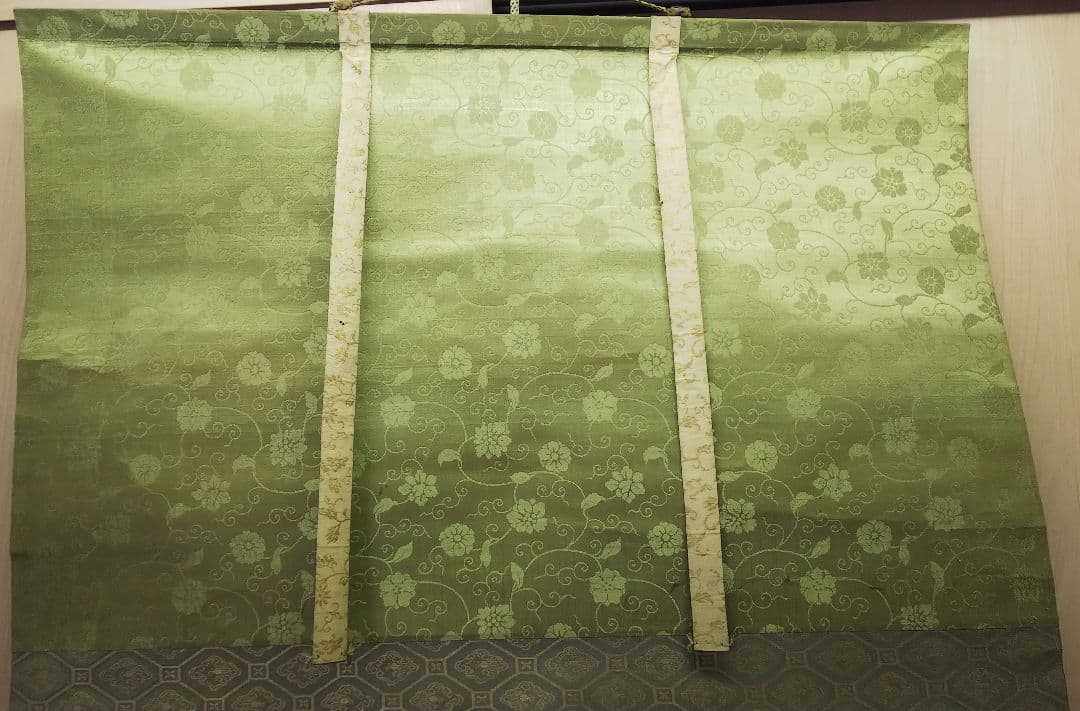 松下海辺双鶴　岩井昇山　掛け軸 　共箱付き