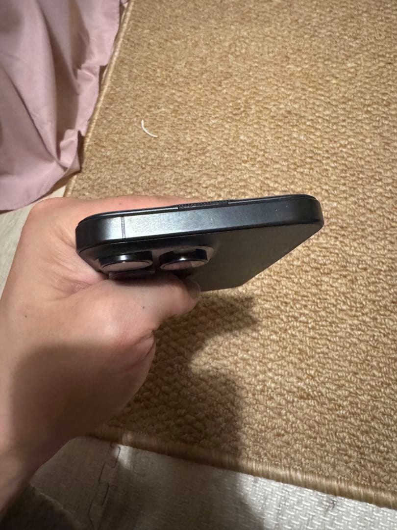 海外版 iPhone 15 Pro Max 512GB，極美品，バッテリー99%