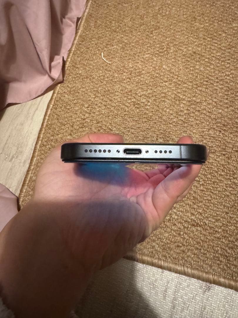 海外版 iPhone 15 Pro Max 512GB，極美品，バッテリー99%