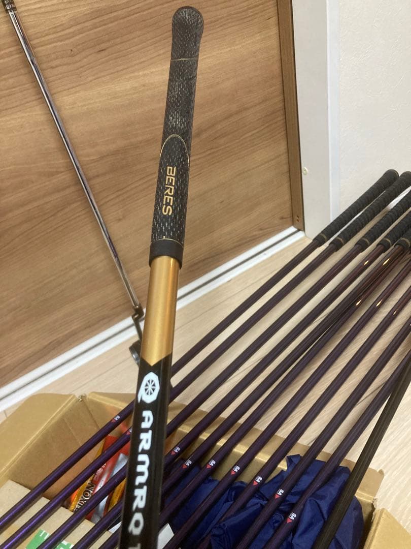 ホンマ(HONMA) クラブセット　キャディバッグ　アイアン　初心者向け