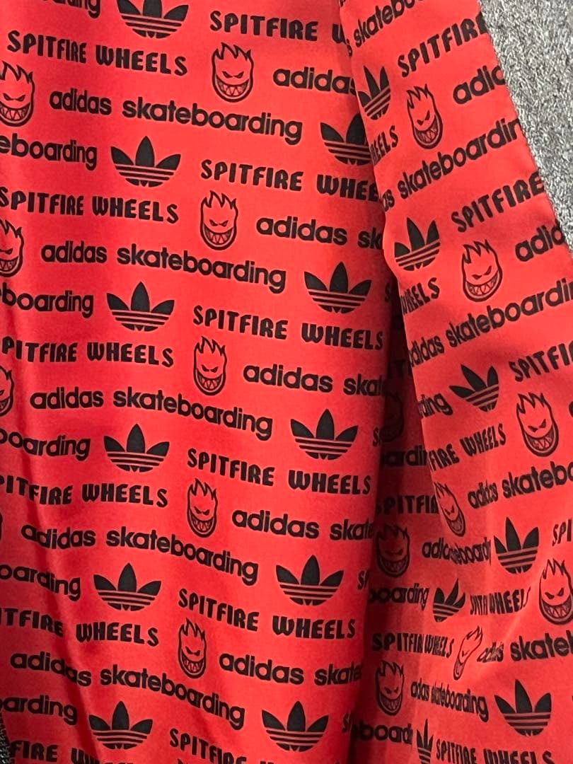 Adidas X Spitfire コラボパーカー M