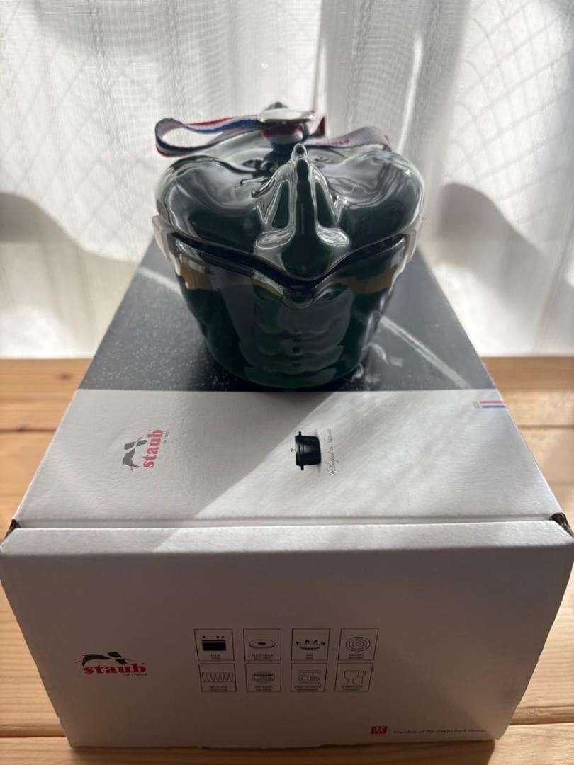 新品未使用 ストウブ スモールチキン 11 cm チキンココット