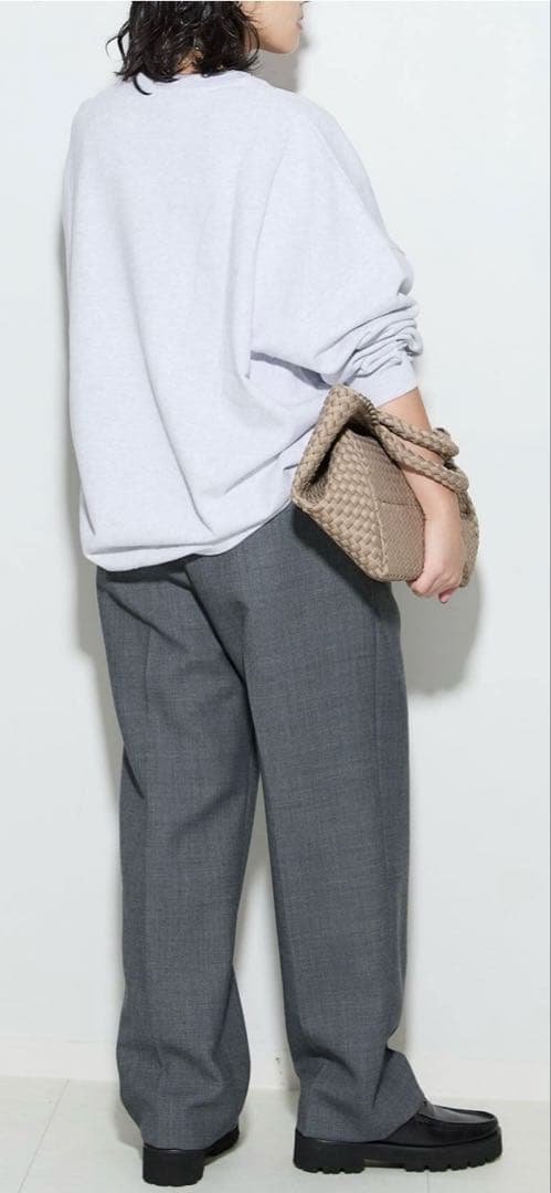 新品未使用[ISNESS]DEALY SWEAT SHIRTSスウェット　グレー