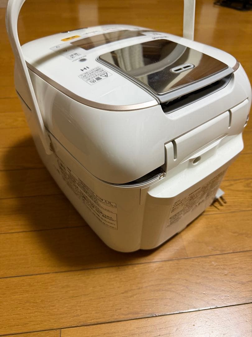 Panasonic可変圧力ＩＨ炊飯器 SR-PW186-W 【Wおどり炊き】