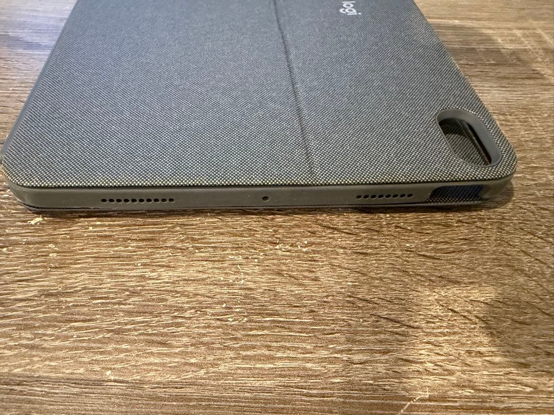 Logicool iPad Air 10.9インチ Combo Touch