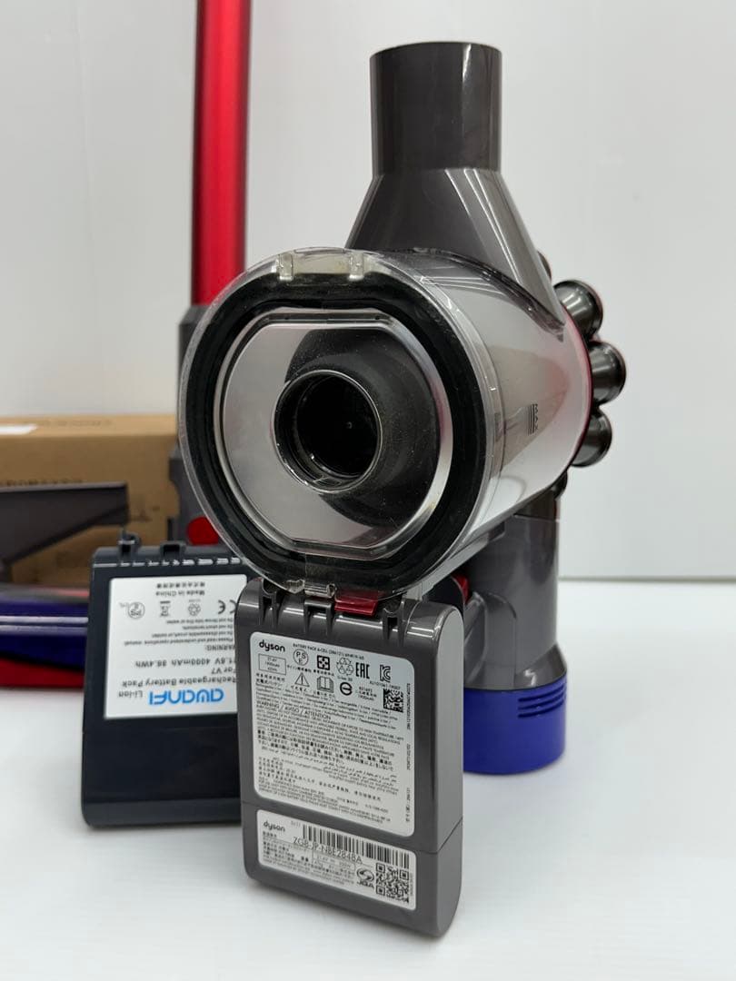 美品　ダイソン　掃除機　SV11 v7 slim 動作保証品　新品バッテリー付き